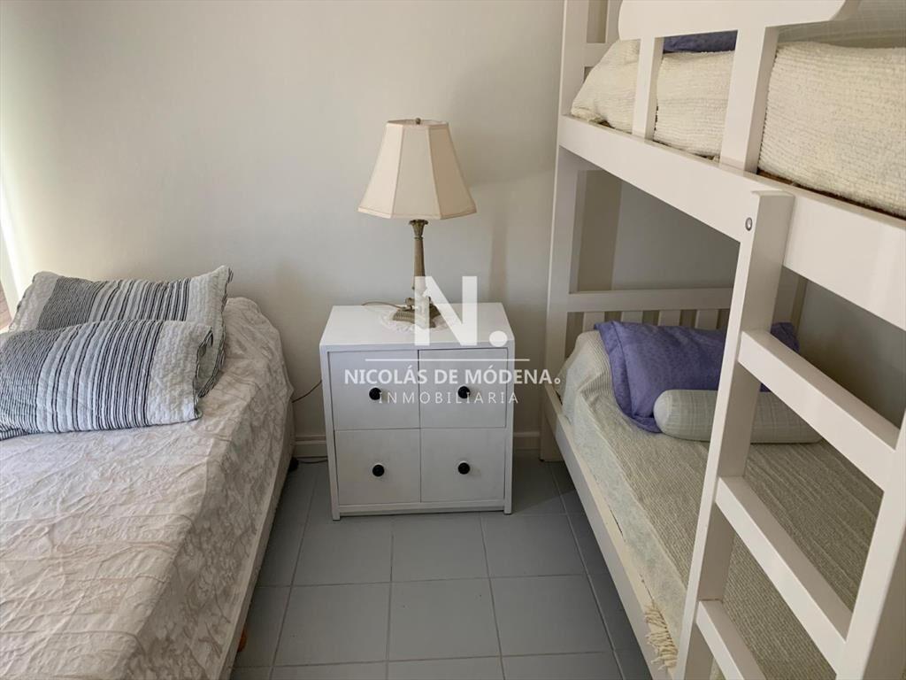 Venta Apartamento de 2 dormitorios en Pinares, Punta del Es