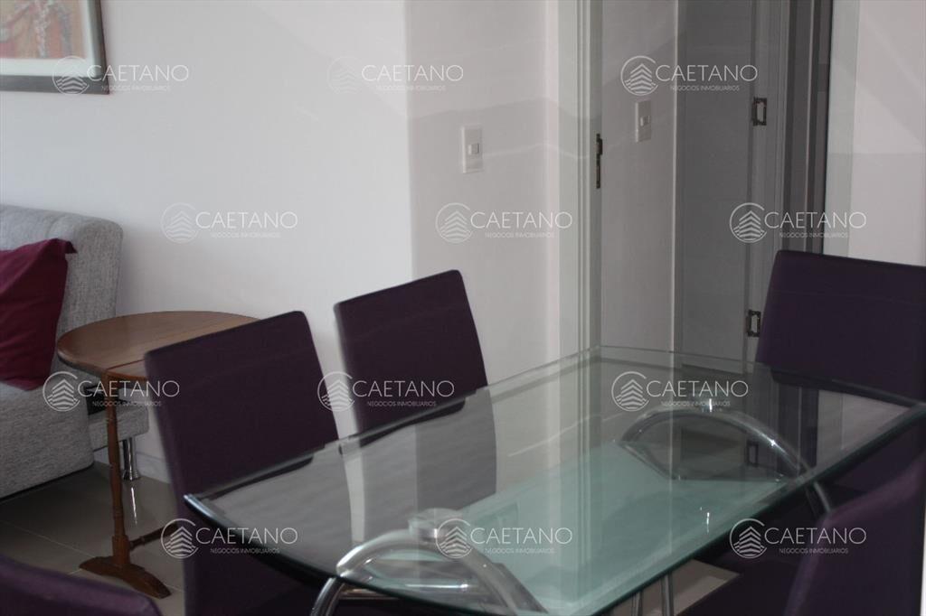 torre con servicio en parada 5 de avenida roosevelt