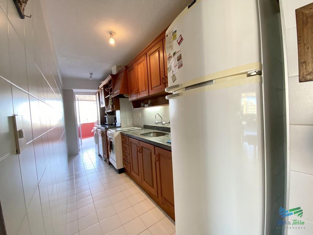 En venta , piso alto , con espectacular vista al
