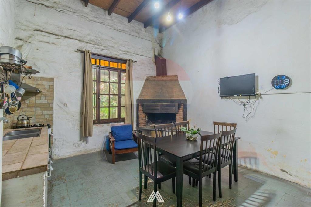 VENTA CASA TRES DORMITORIOS y FONDO