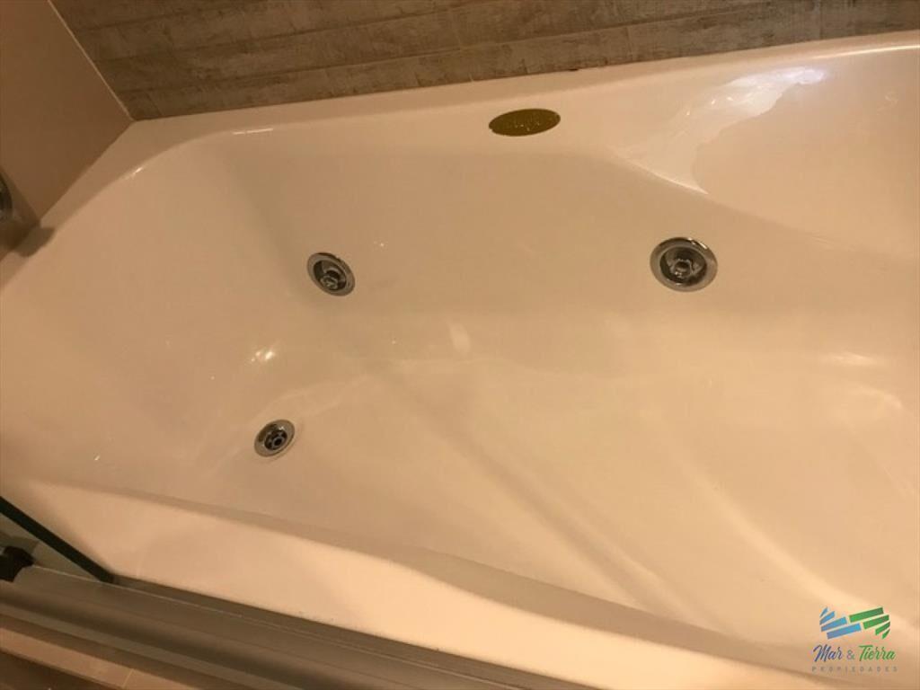 En venta.. piso alto, torre con todos los