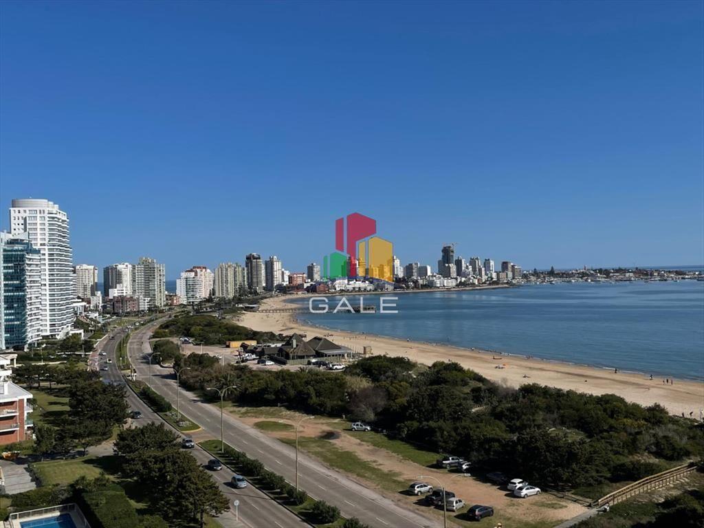 apartamento en primera linea de playa mansa