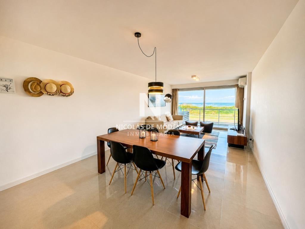 Vende departamento de 2 dormitorios y medio en al