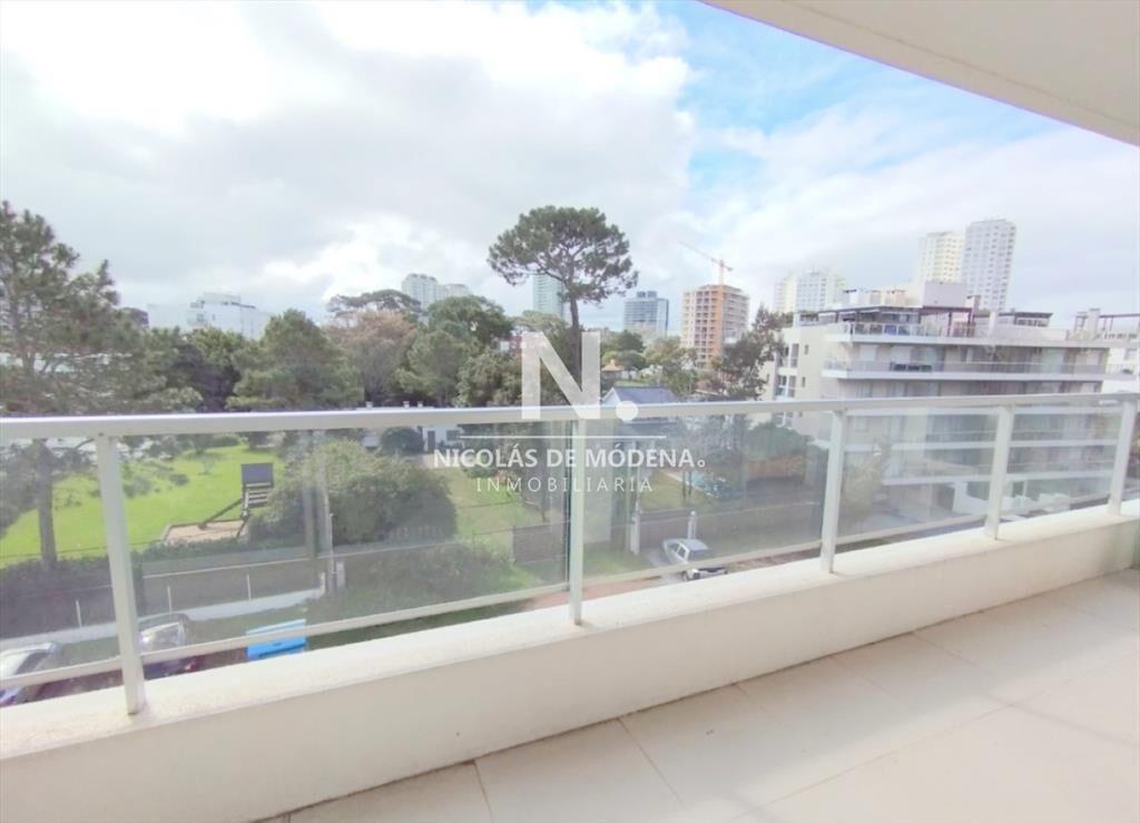 Apartamento de 1 dormitorio y medio en venta