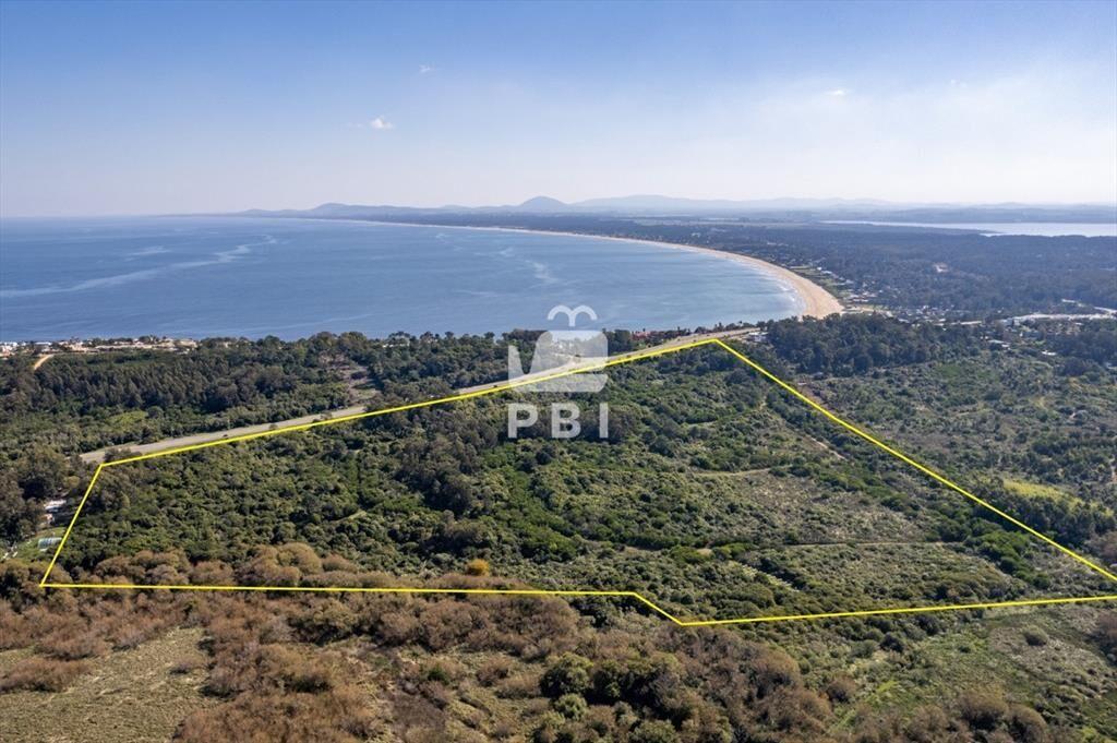 Terreno de 22,8HA con 700m de frente a la Ruta IB