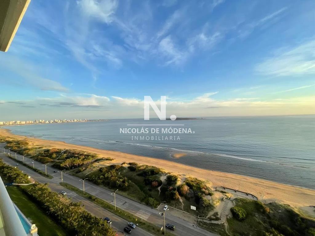 Apartamento c en venta en Venetian Luxury frente