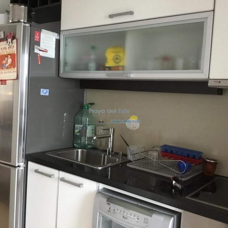 enta de Excelente Apartamento de 3 Dormitorios al