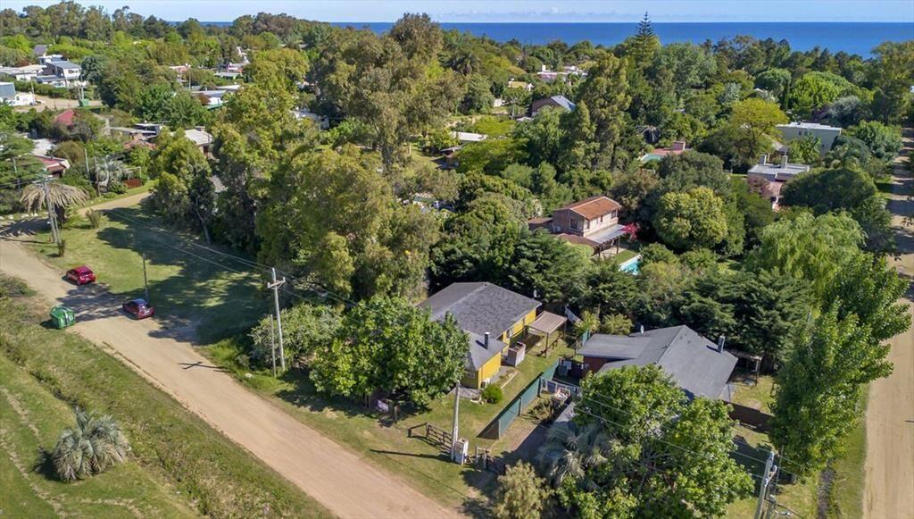 Se venden 2 casas en mismo padrón, Playa Verde