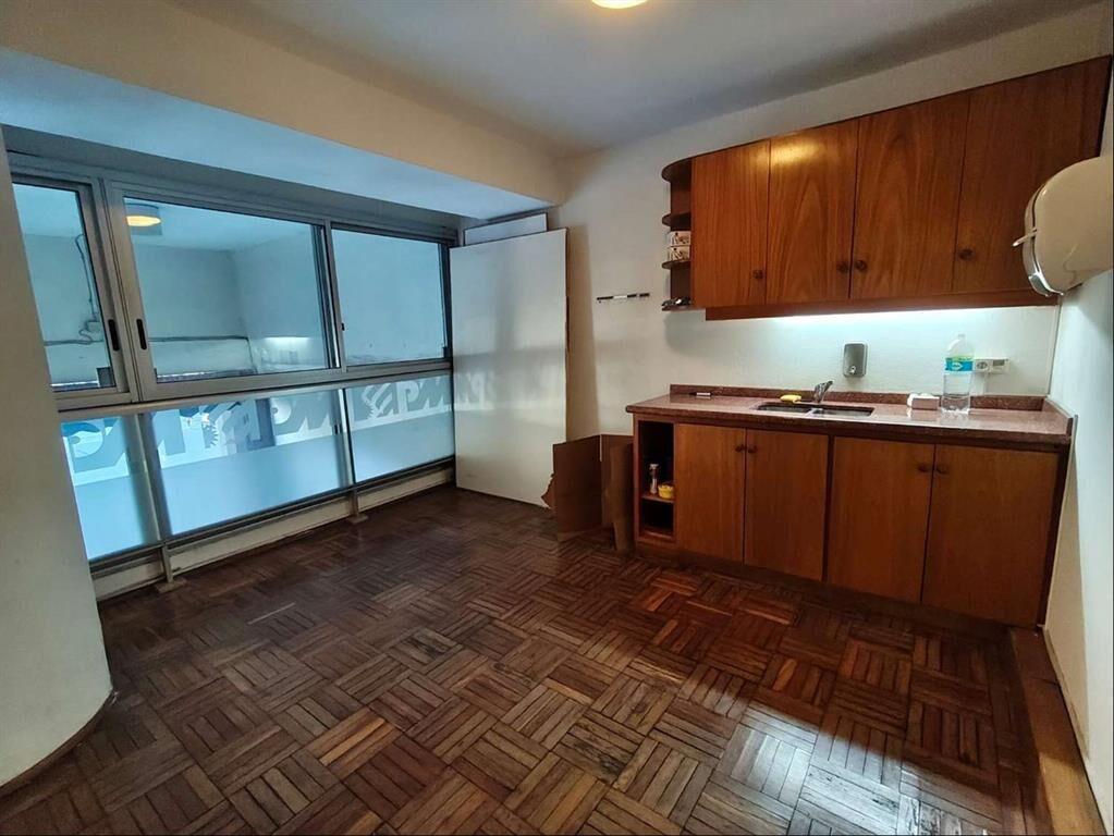 ALQUILER Oficina de 120m2 en Edificio Torre Independencia e