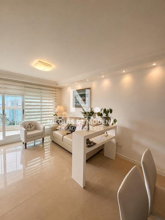 Apartamento de 2 dormitorios en suite en venta en Casino To