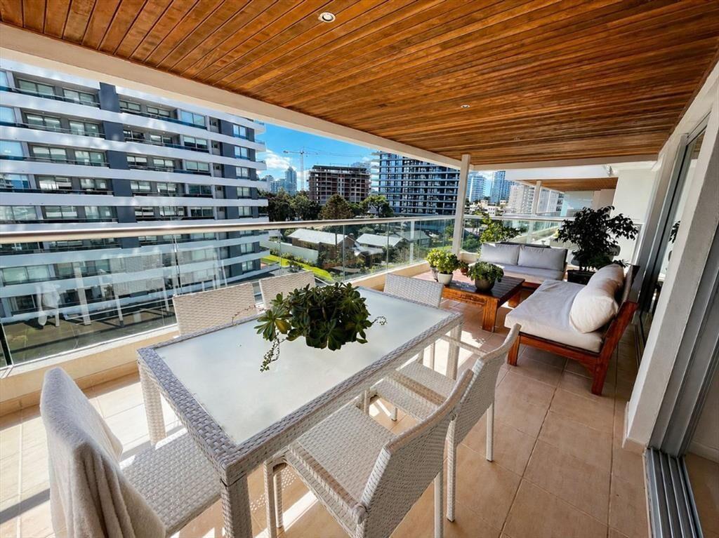 Apartamento en venta en punta del este