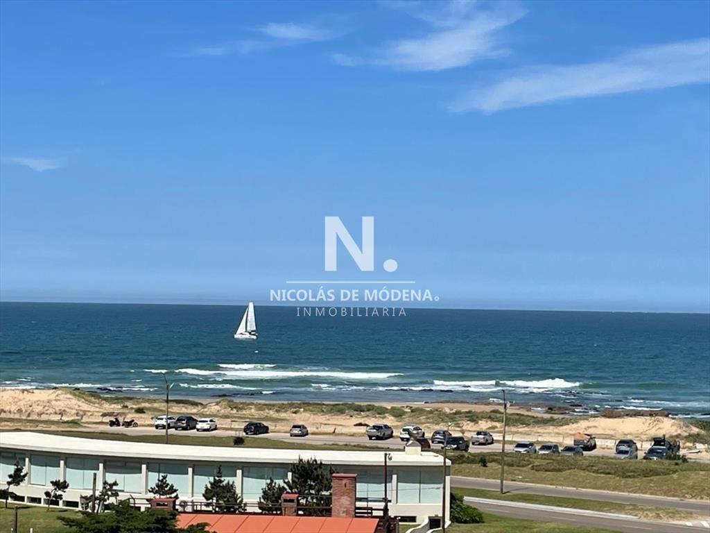 oportunidad en playa brava !!! apartamento con