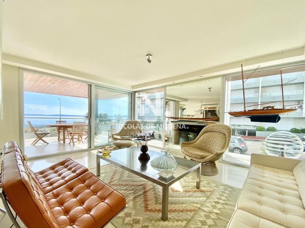 Impecable departamento que combina Elegancia y en