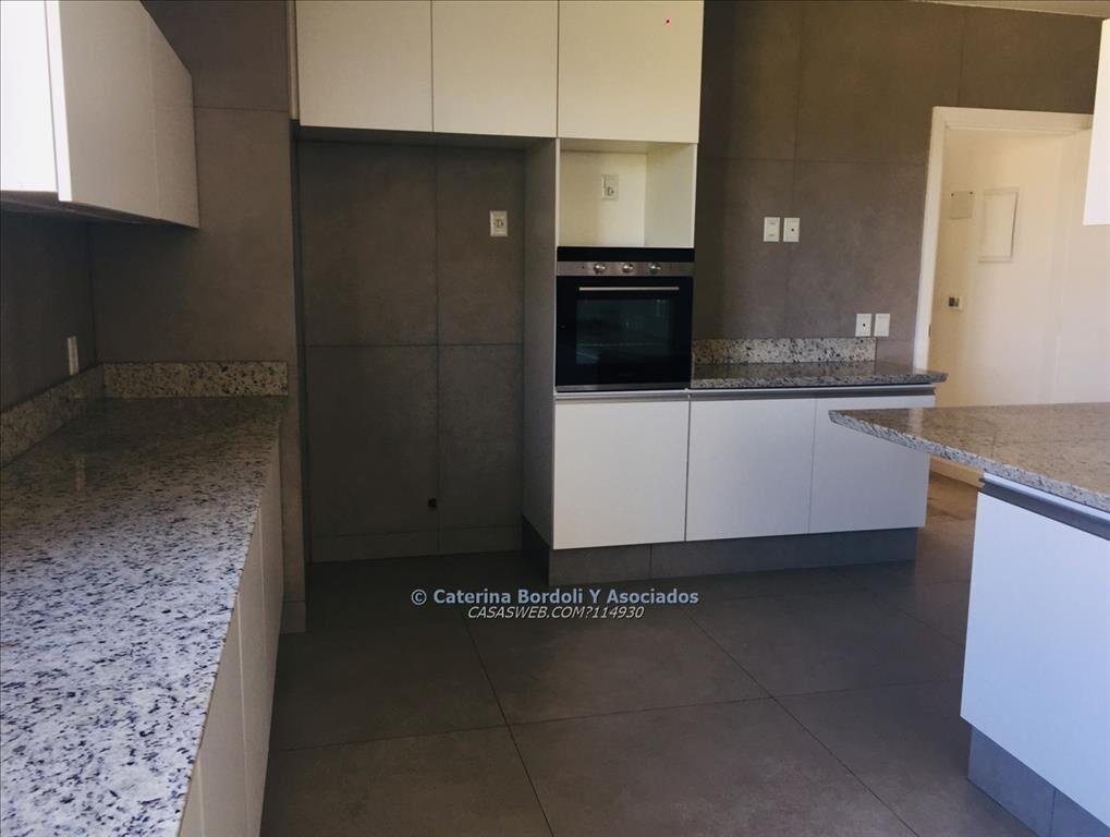 A ESTRENAR EN BARRIO PRIVADO!