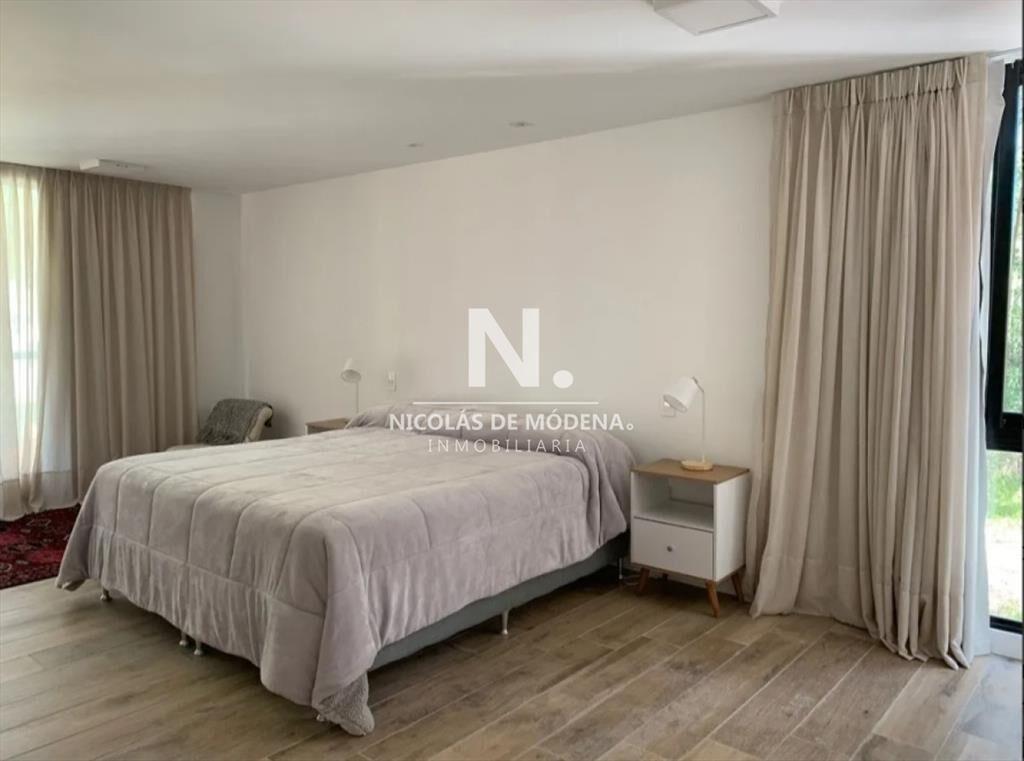 VENDE CASA NUEVA EN COMPLEJO SOLANAS, PUNTA