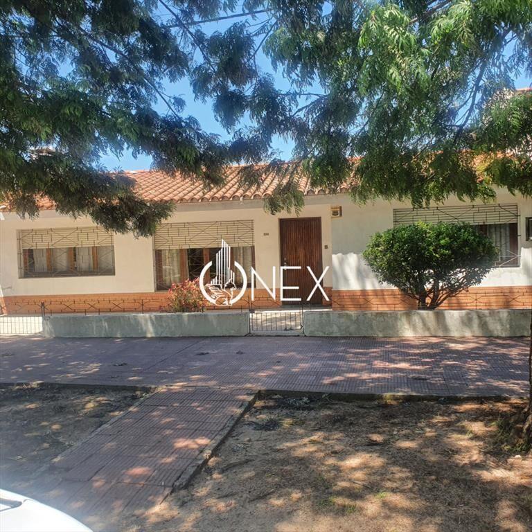 CASA EN VENTA REP. ARGENTINA PAYSANDU