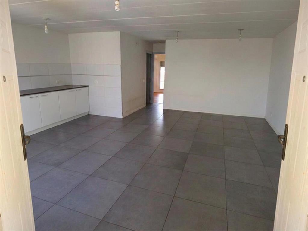 Venta de apartamento de 2 dormitorios con terraza próximo a