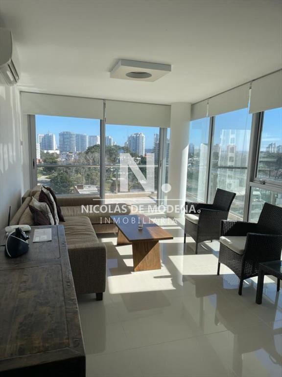 Departamento de 3 dormitorios en venta proximo a