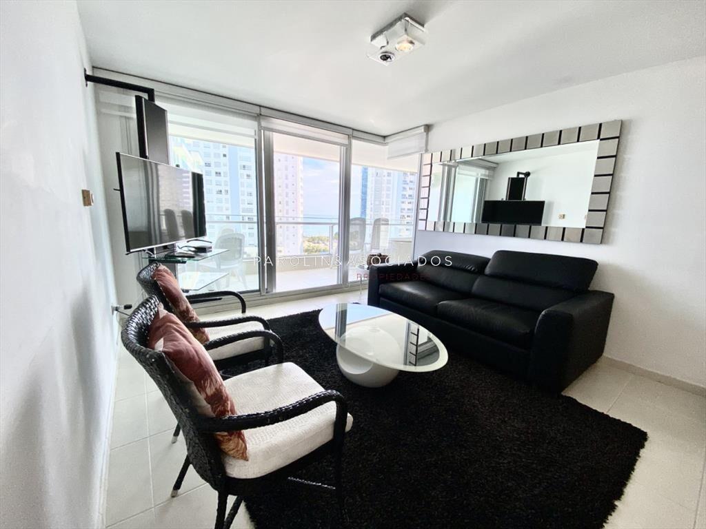 Apartamento en venta Seasson Tower Punta del Este
