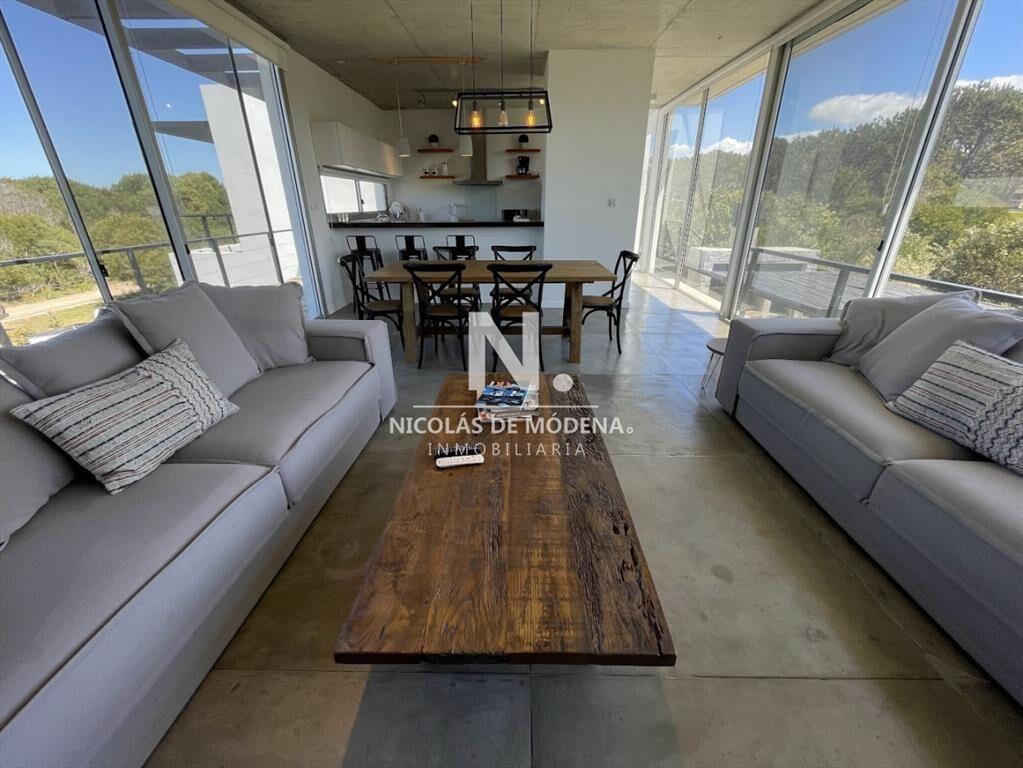 Casa en venta en Arenas de Jose Ignacio, 3