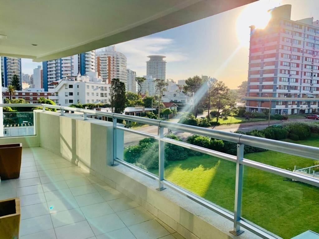 DEPARTAMENTO EN VENTA EN FOREST TOWER I