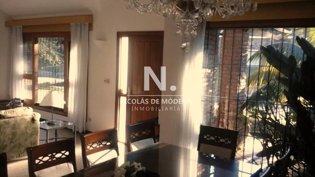 VENDE CASA CON GRAN TERRENO, EN PLAYA MANSA, DEL