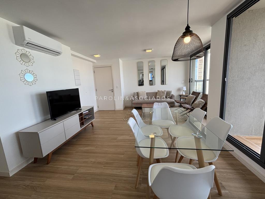Apartamento en venta de 2 dormitorios en Punta