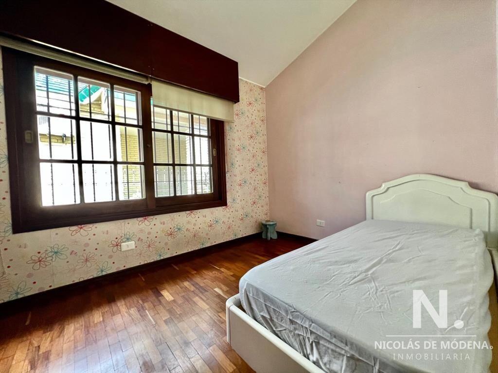 CASA EN VENTA 4 DORMITORIOS EN PLAYA MANSA, Punta del Este