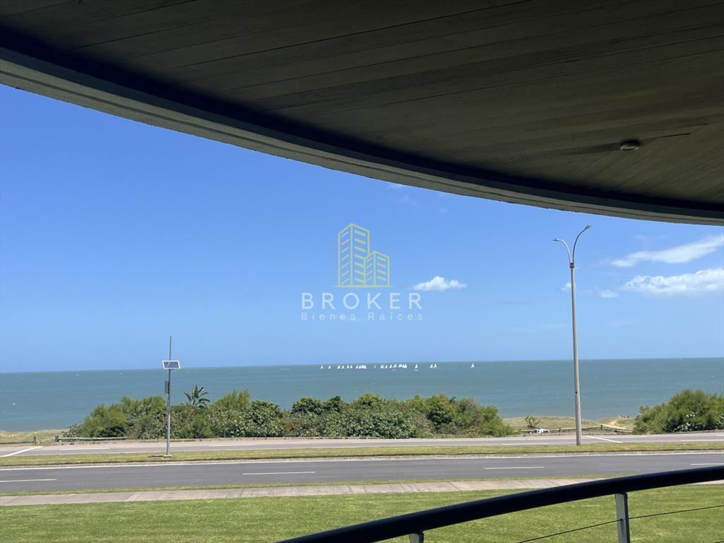Venta Apartamento Primera Linea Mansa frente al