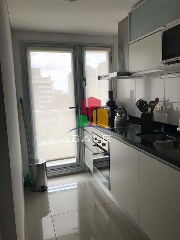 Vende apartamento de 2 dormitorios en Punta del Este, con h