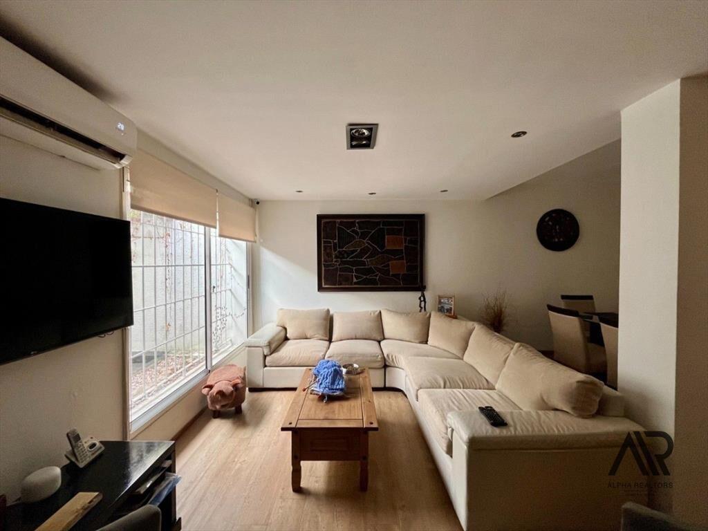 Venta casa de 6 dormitorios en Carrasco
