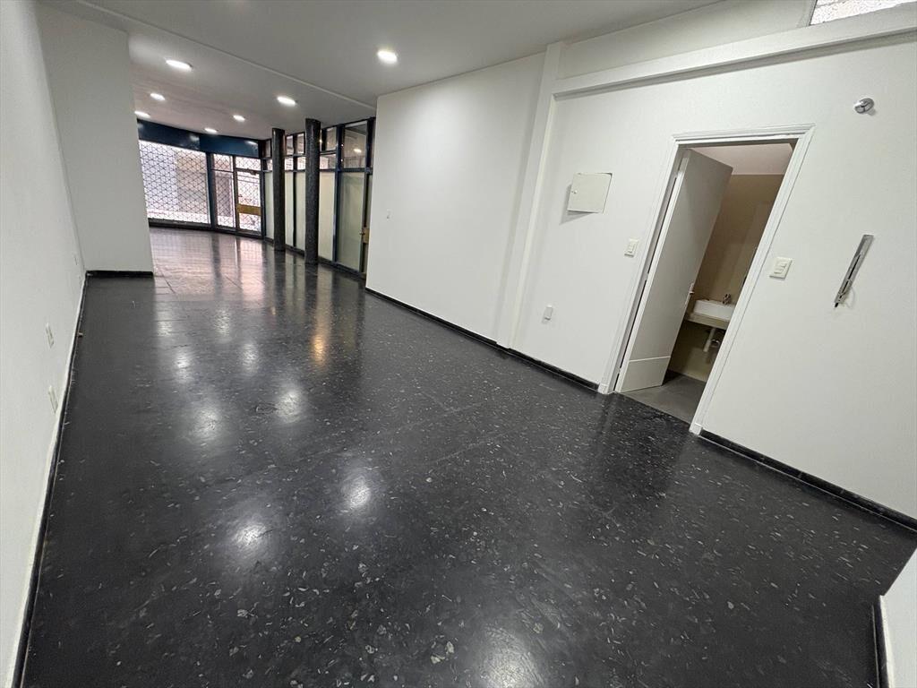 Alquiler - Local Comercial con 70 m2 en Ciudad Vieja - 25 de