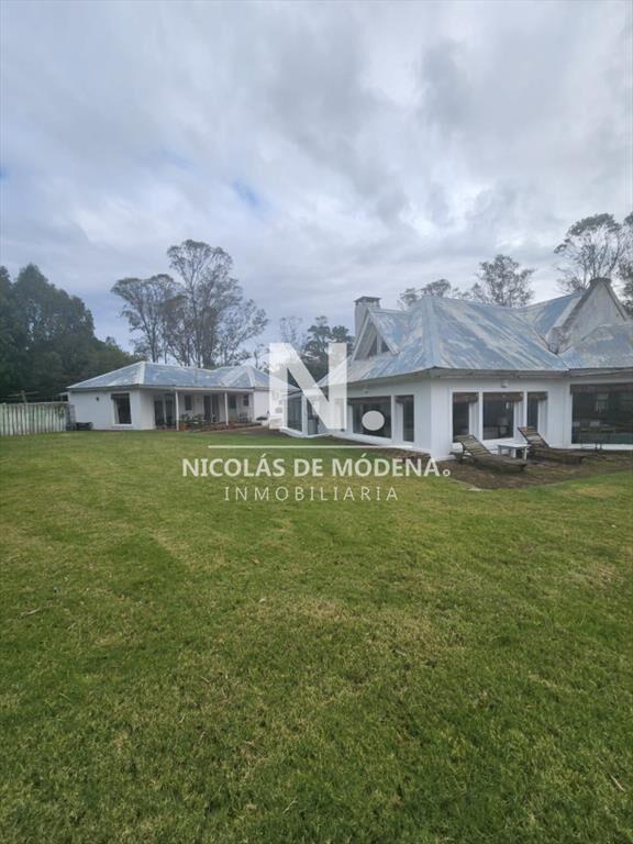 Casa de gran tamaño en venta