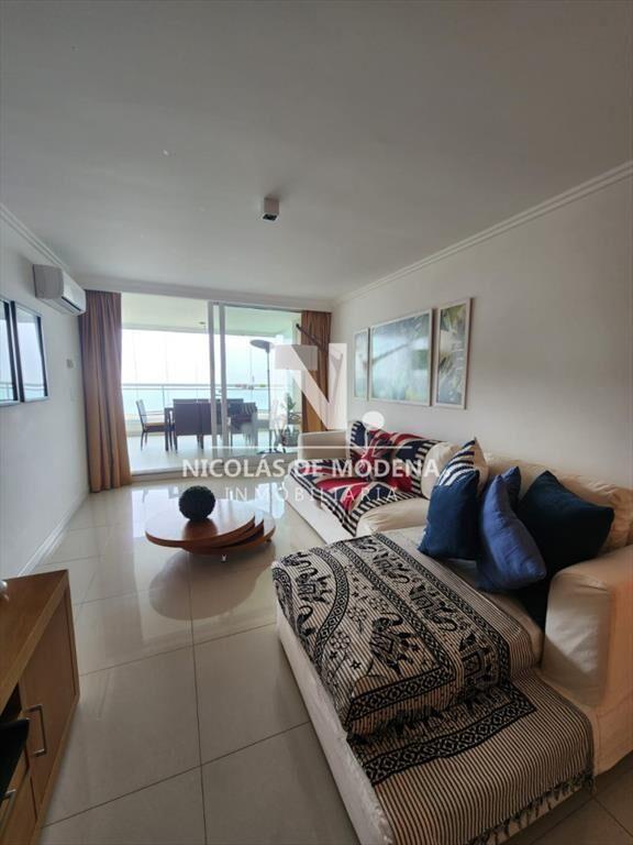 Playa Mansa. Apartamento 2 dormitorios en Venta.