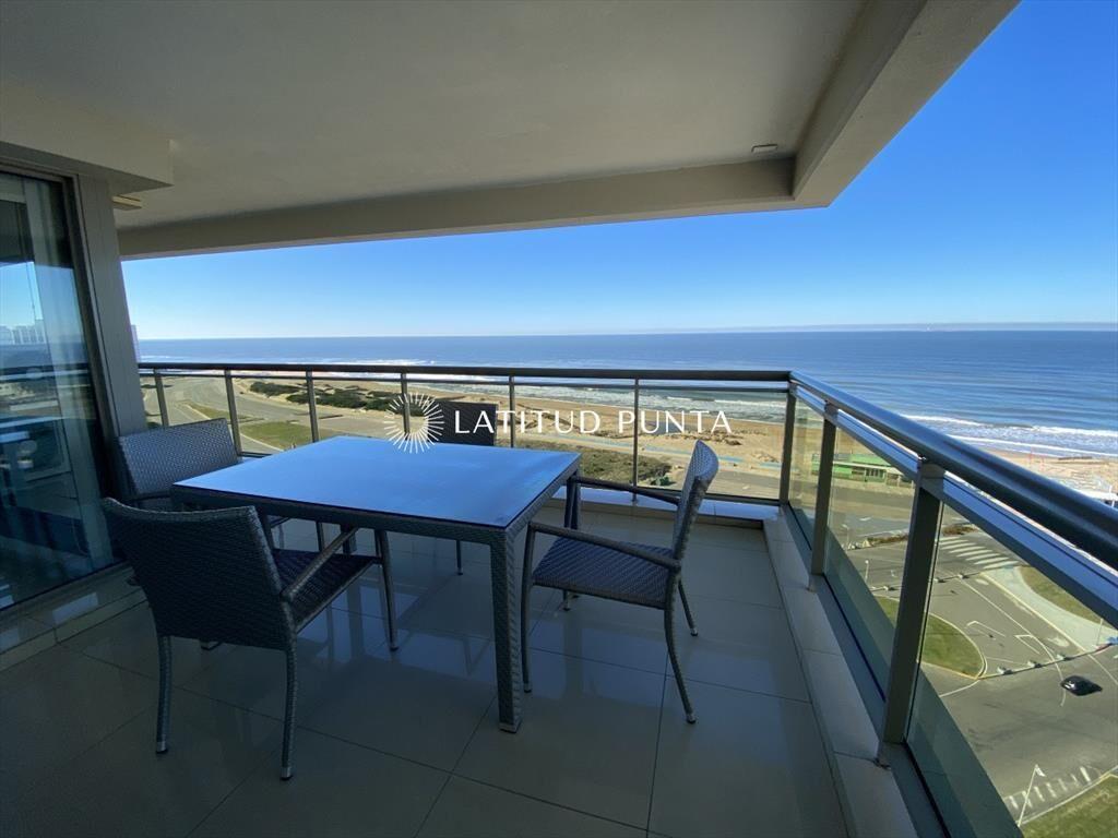 Apartamento en Imperiale, 3 suites más