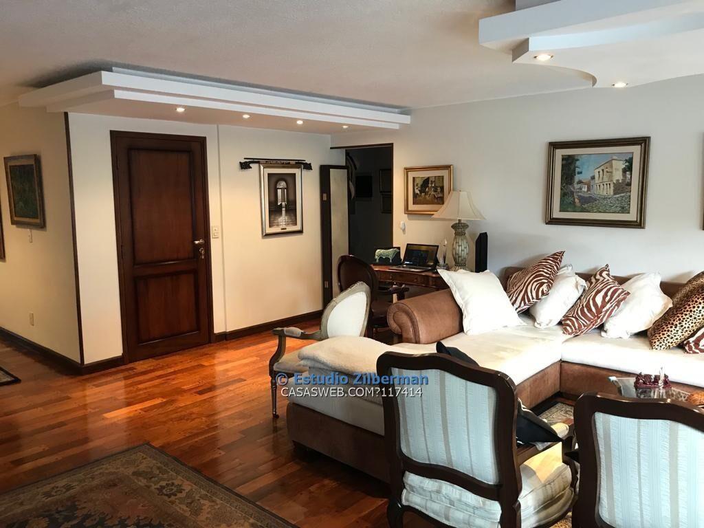 VENTA PRIMER PISO CON PATIO EN POCITOS