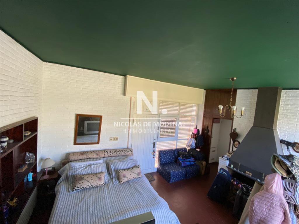 Casa a metros de playa mansa, Pinares!!