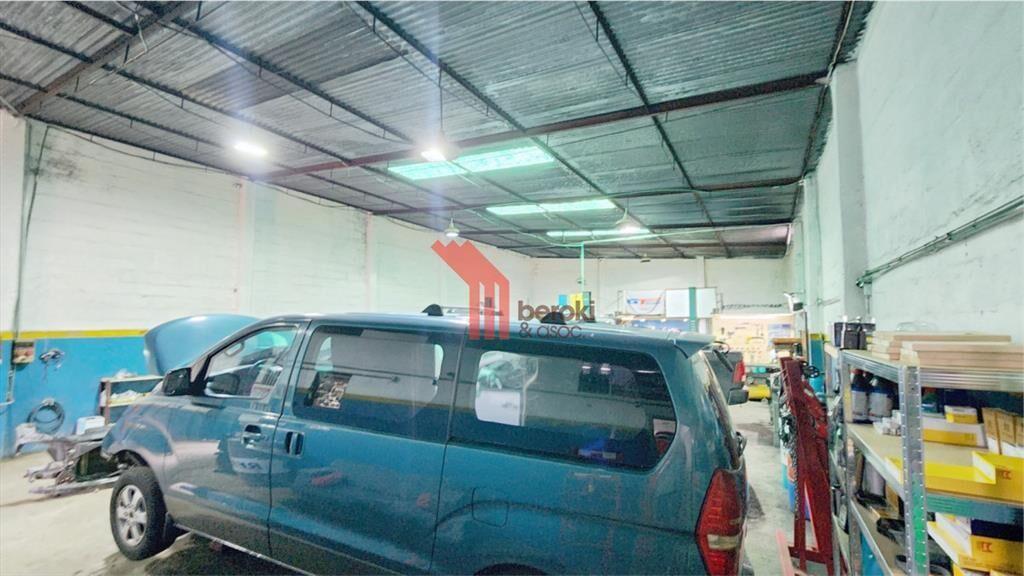 Local Nave Comercial Gran Terreno Padrón Único