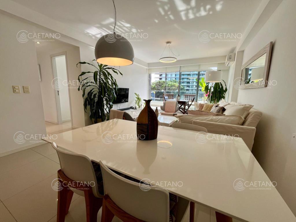 Apartamento en venta 3 dormitorios- Playa Brava -