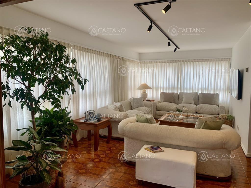 En venta apartamento de 2 mas dep. en Península,