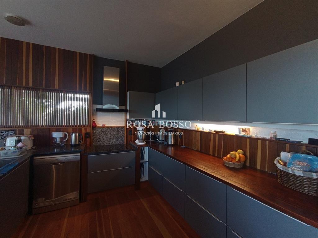 Hermosa casa para la venta con una vista