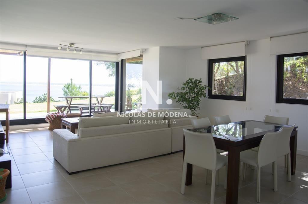 Departamento en venta de 1 dormitorio con vista.