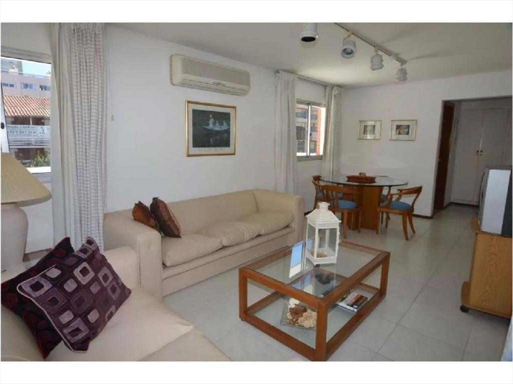 Apartamento en Peninsula, 2 dormitorios *