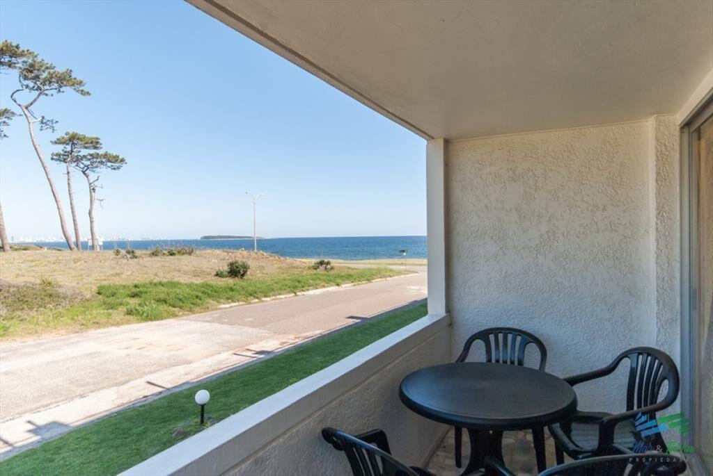 Imperdible... apartamento con espectacular vista al mar