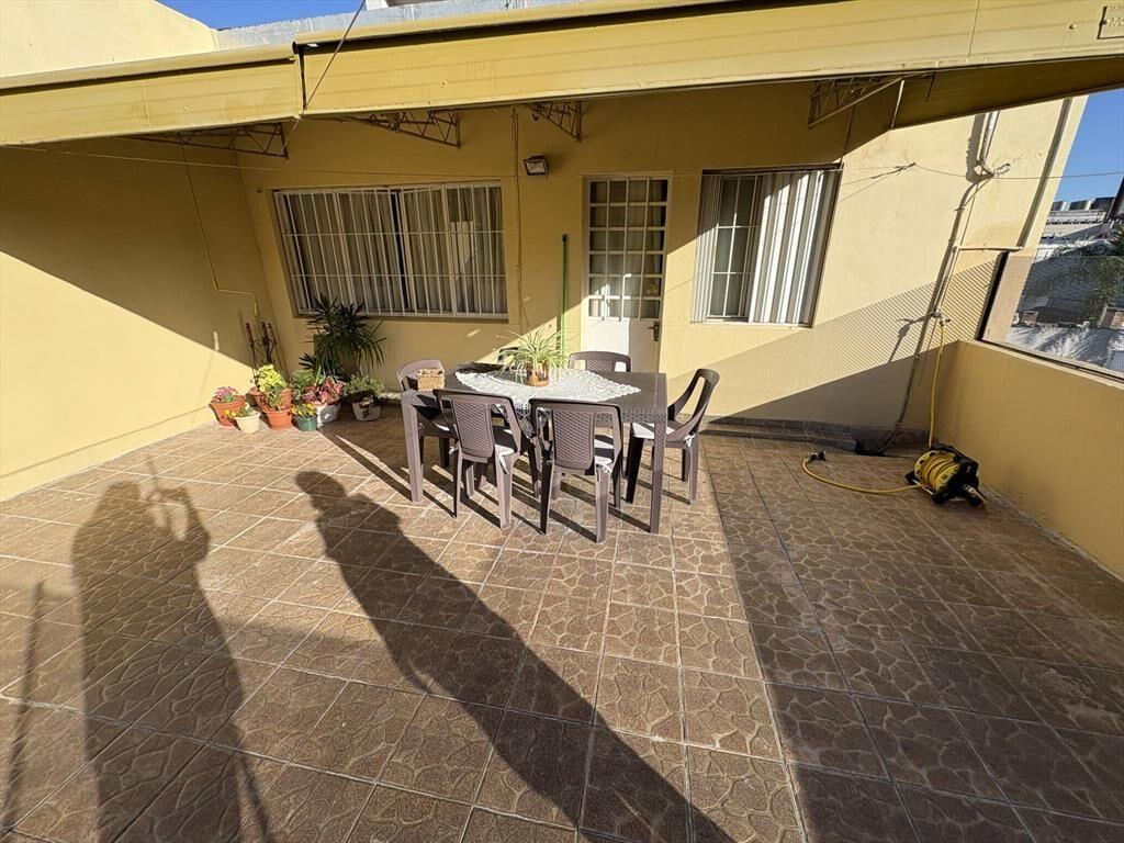 Venta de Apartamento con 2 dormitorios y terraza en Bella Vi