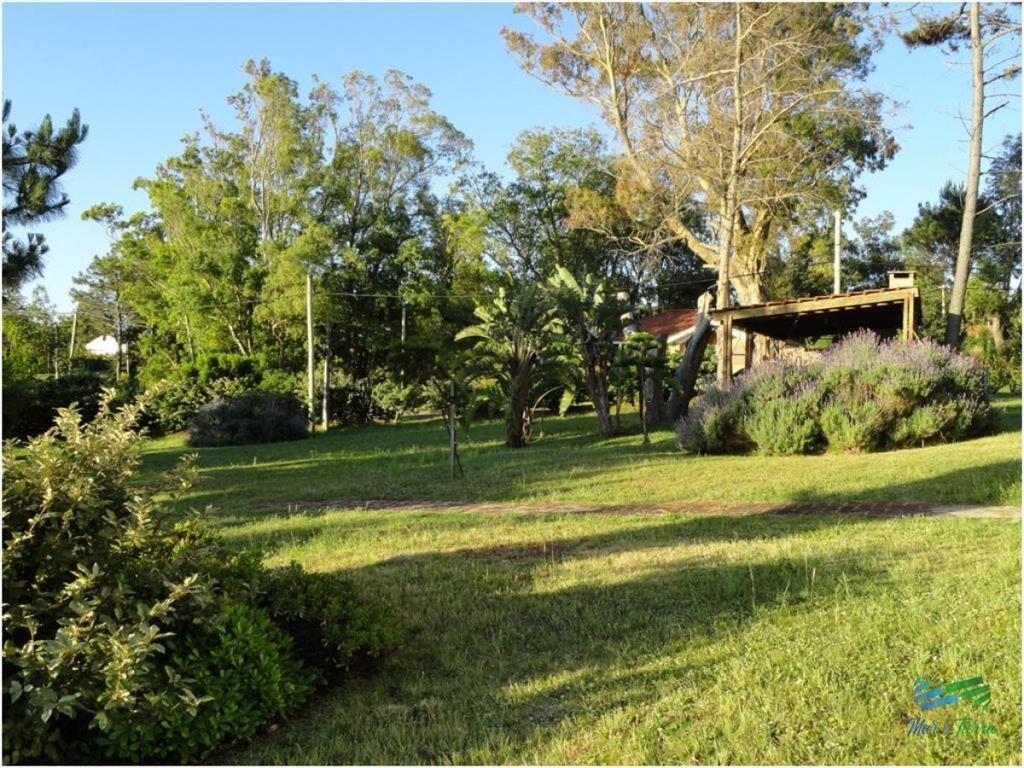 Casa en Playa Hermosa, 4 dormitorios *