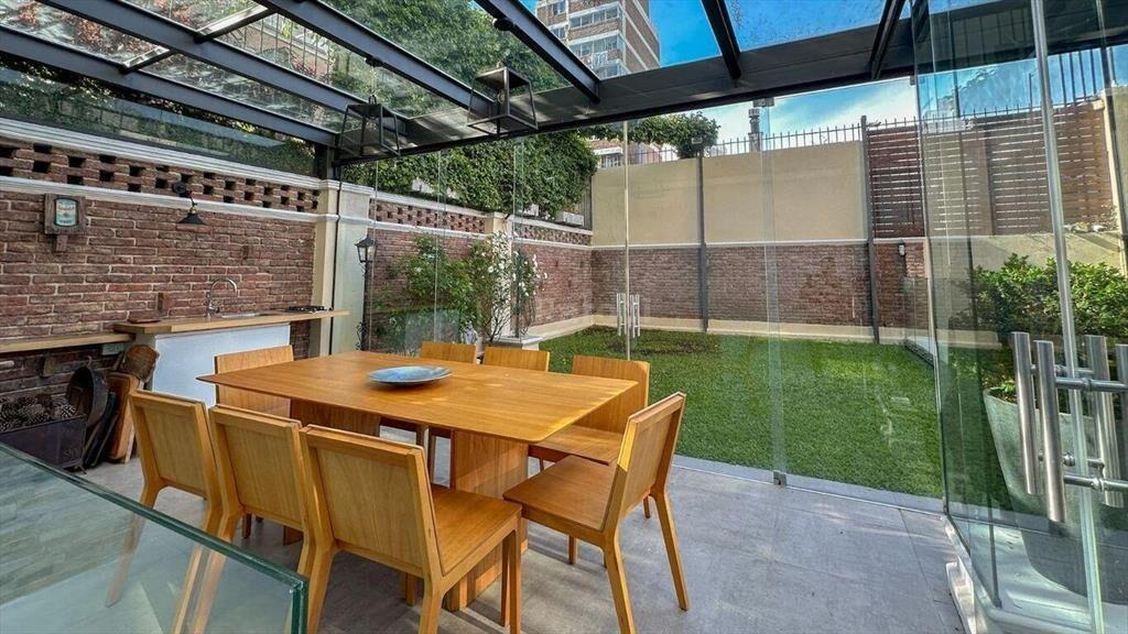 PARODI VENTA CASA PUNTA CARRETAS 4 DORMITORIOS PISCINA TODA