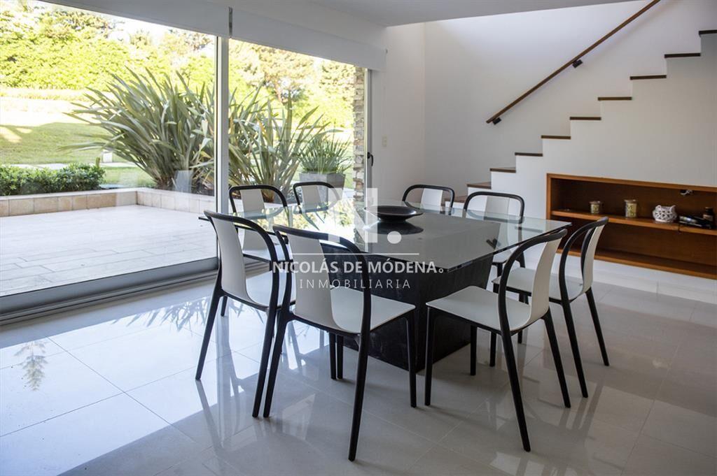 Departamento en venta en torre de categoría