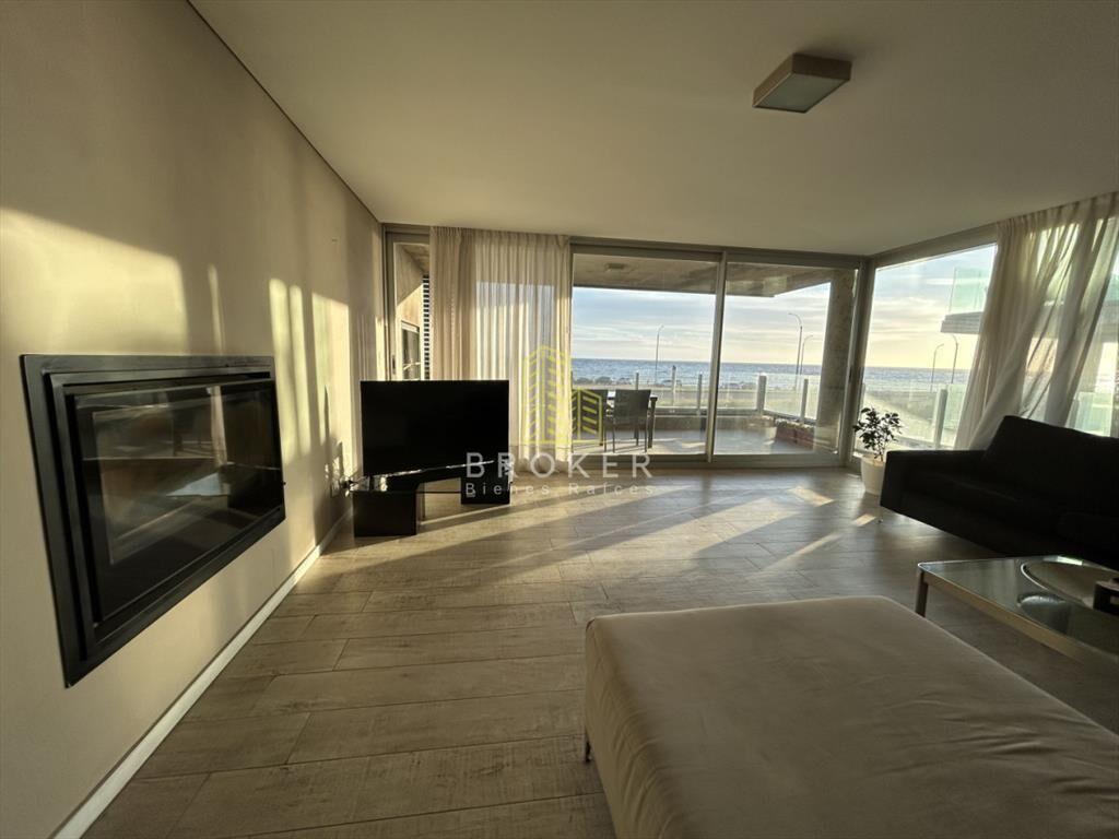 Venta Departamento Punta Del Este Playa Mansa,