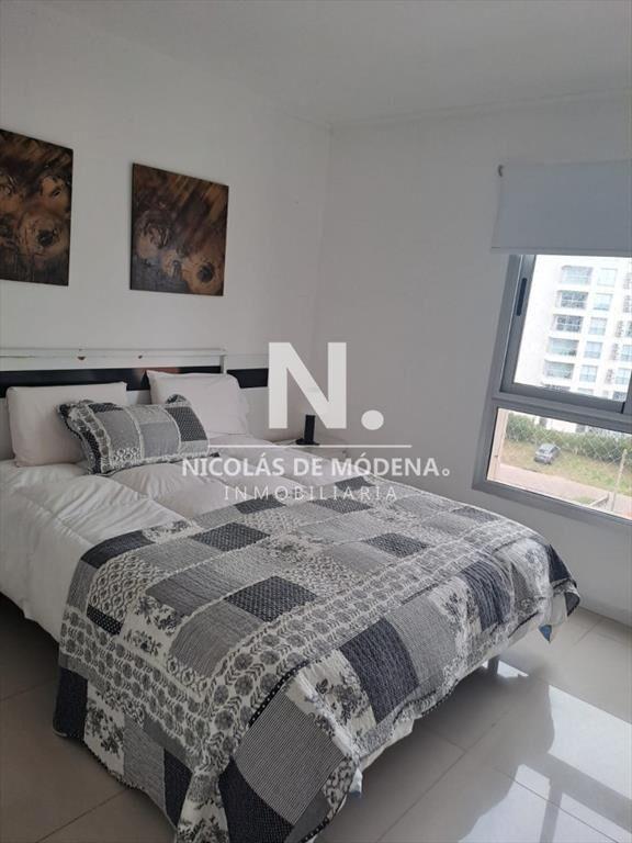 Apartamento en venta de 2 dormitorios en suite en Torre Moo